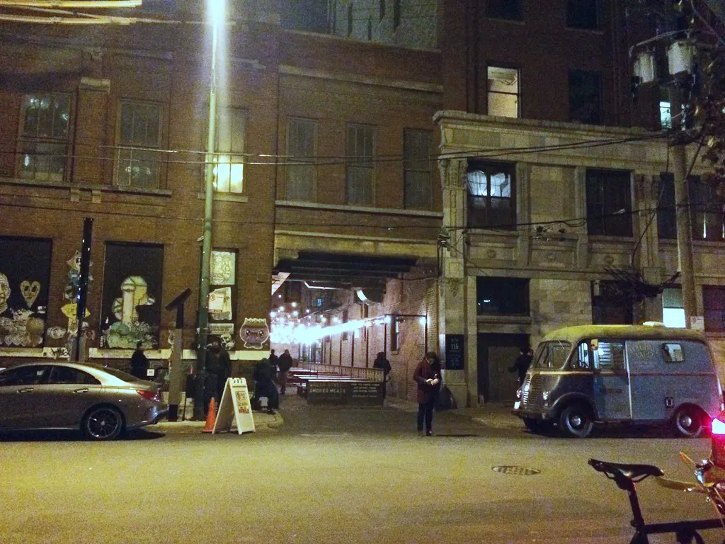 The entrance to Green Street Smoked Meats and the separate High Five Ramen downstairs.