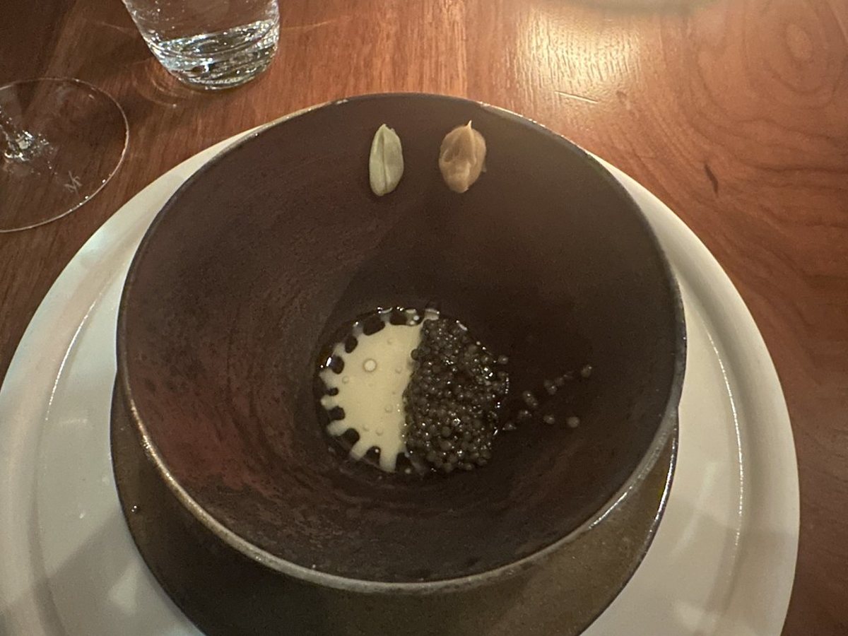 Archive caviar course at Smyth, photographed in November 2024.